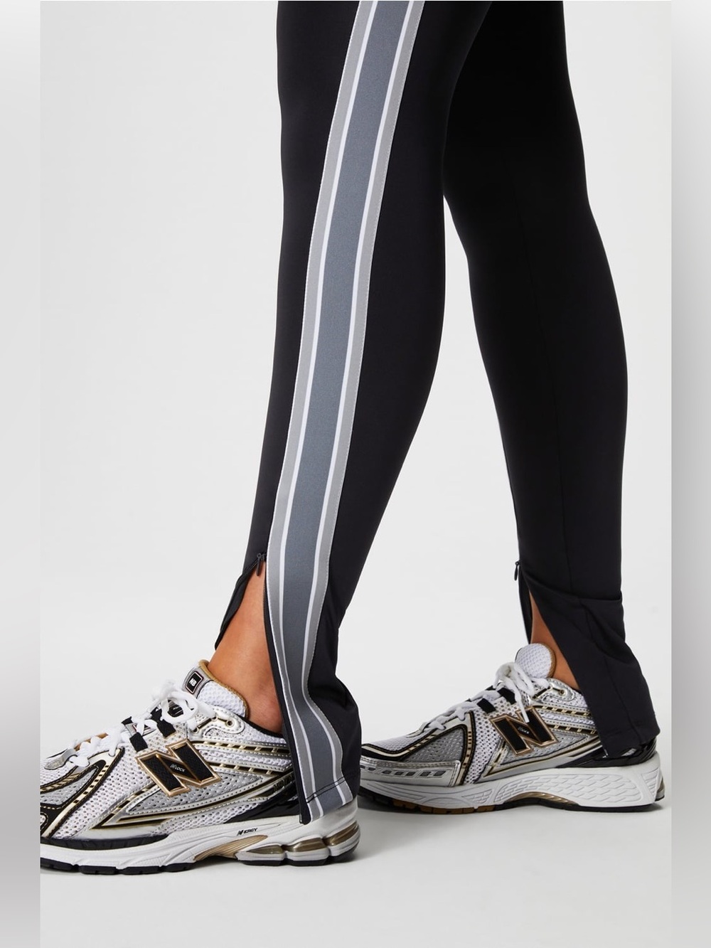 NWT Fabletics Motion365+ Twisted Stripe Pull-On Pants Black Size XL (12–14) - Picture 4 of 14